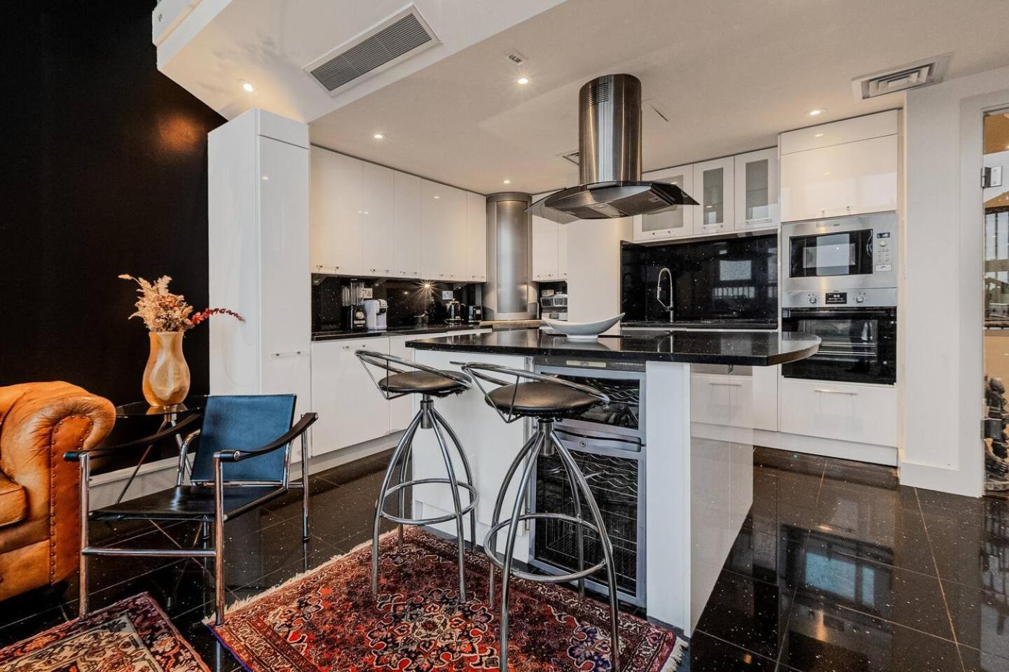 London Canary Wharf Riverside Penthouse Apartment Eksteriør bilde